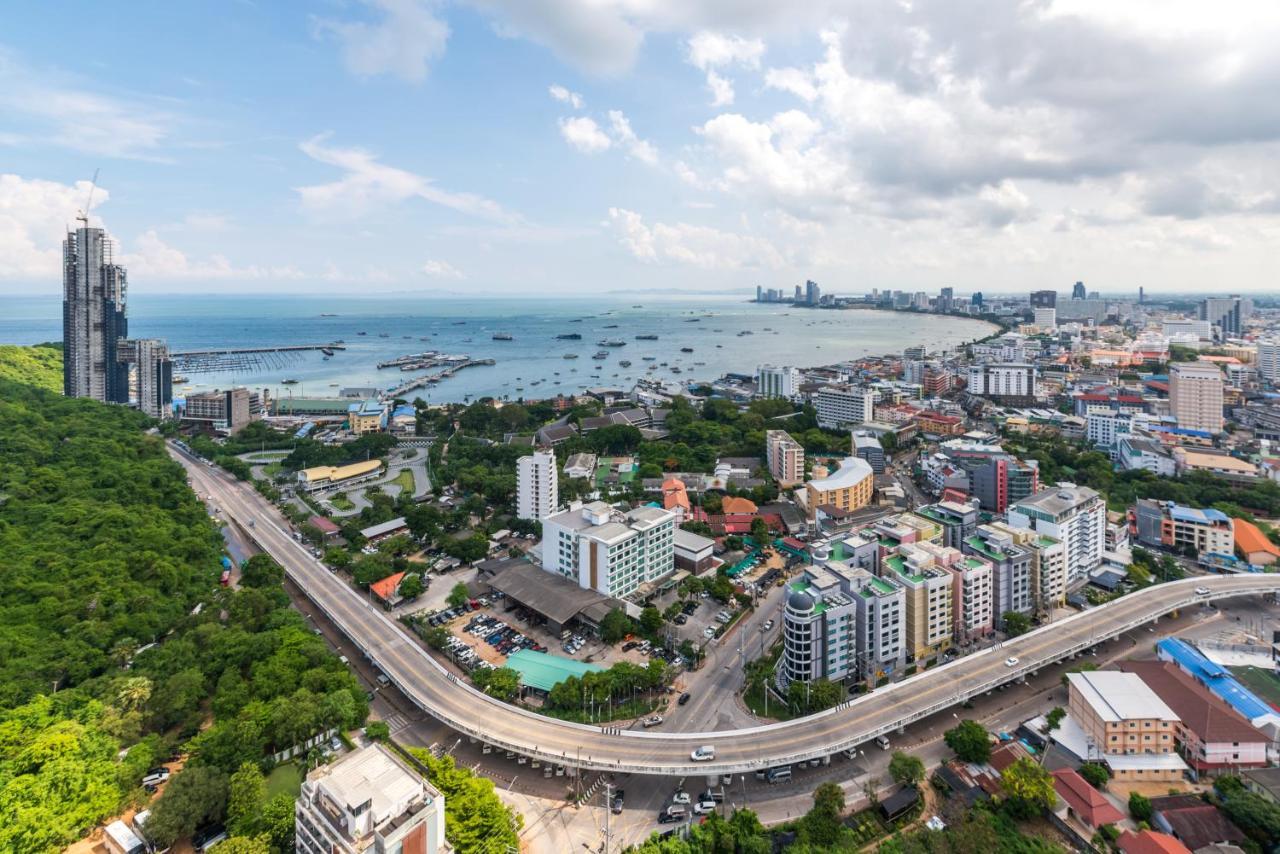 Apartamento Unixx By The Sea Pattaya Exterior foto