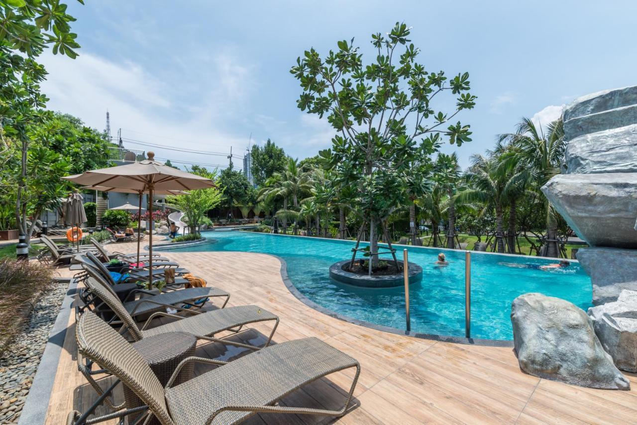 Apartamento Unixx By The Sea Pattaya Exterior foto