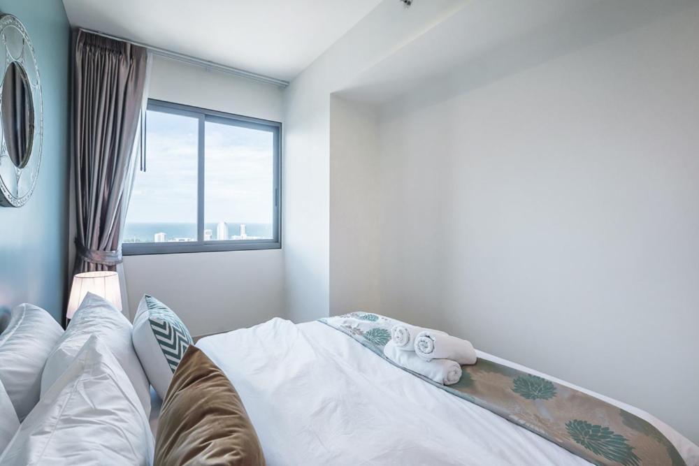 Apartamento Unixx By The Sea Pattaya Habitación foto